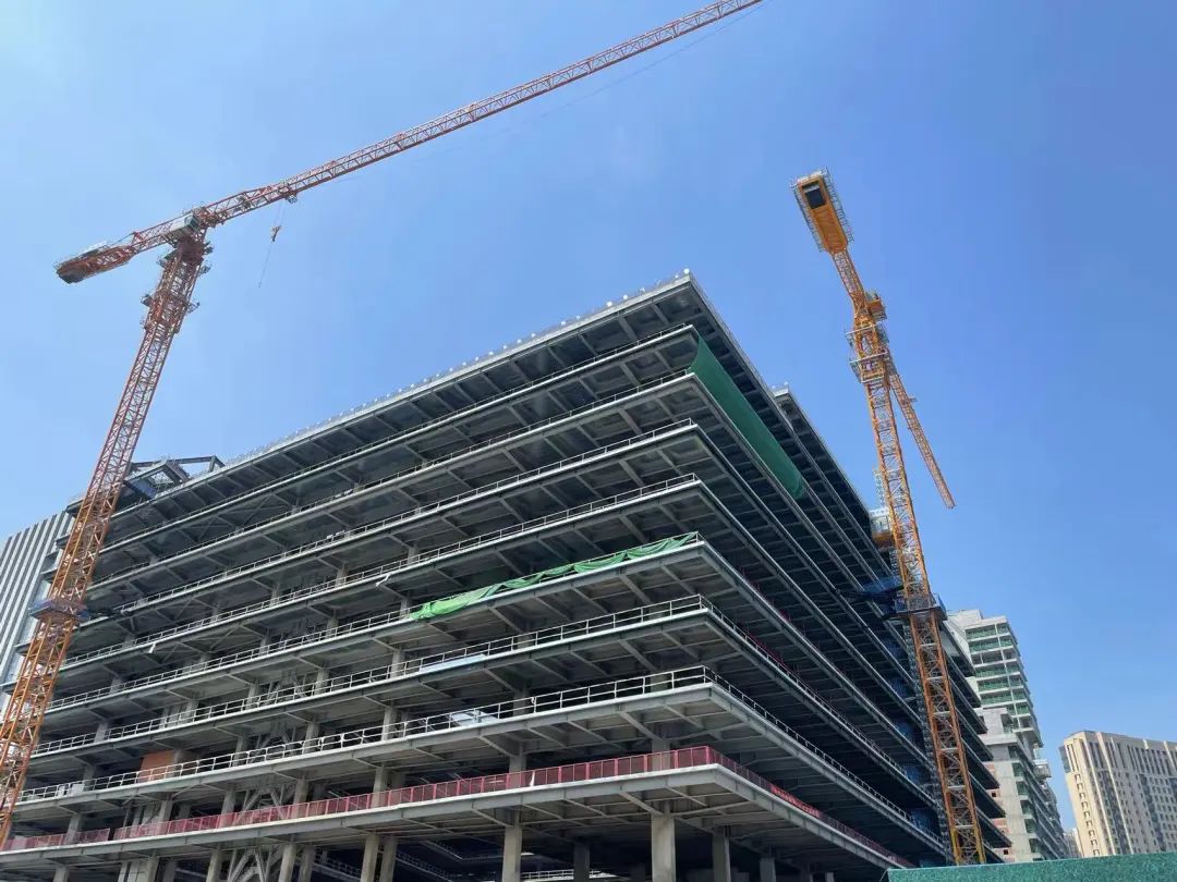 建筑業(yè)產(chǎn)值規(guī)模連續(xù)16年全國(guó)第一!江蘇建筑業(yè)發(fā)展報(bào)告出爐